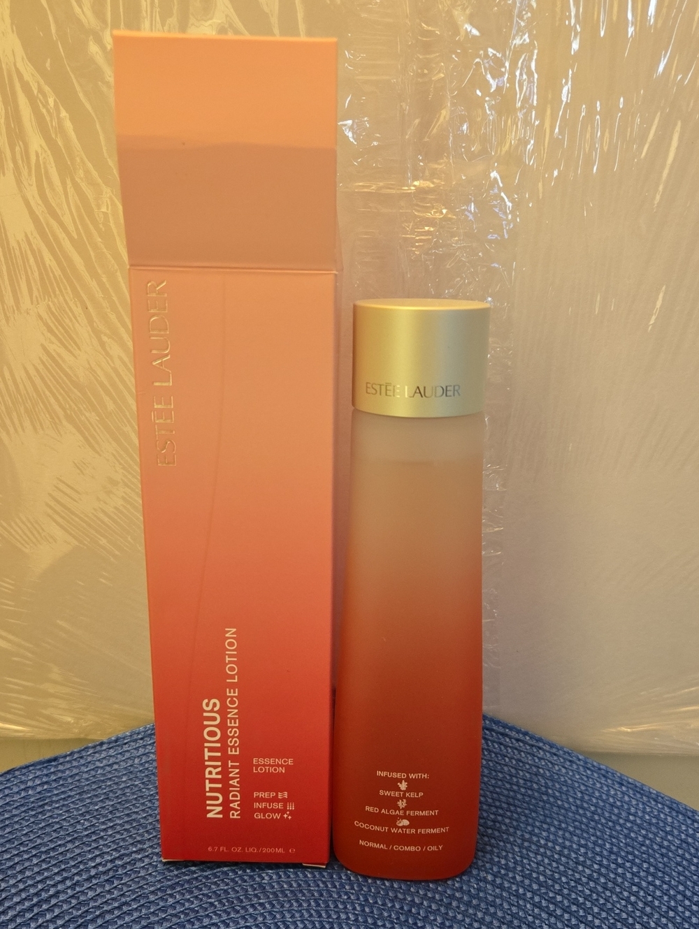 NEW Estee Lauder Nutritious Radiant Essence Lotion -